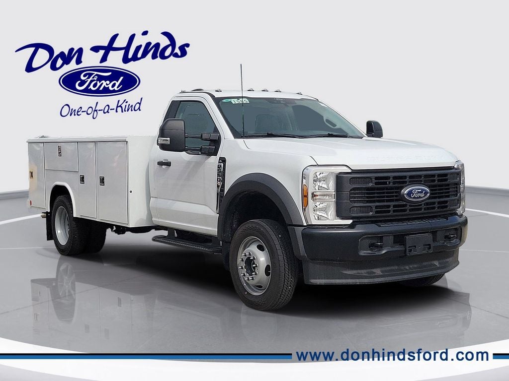 2025 Ford F-550SD