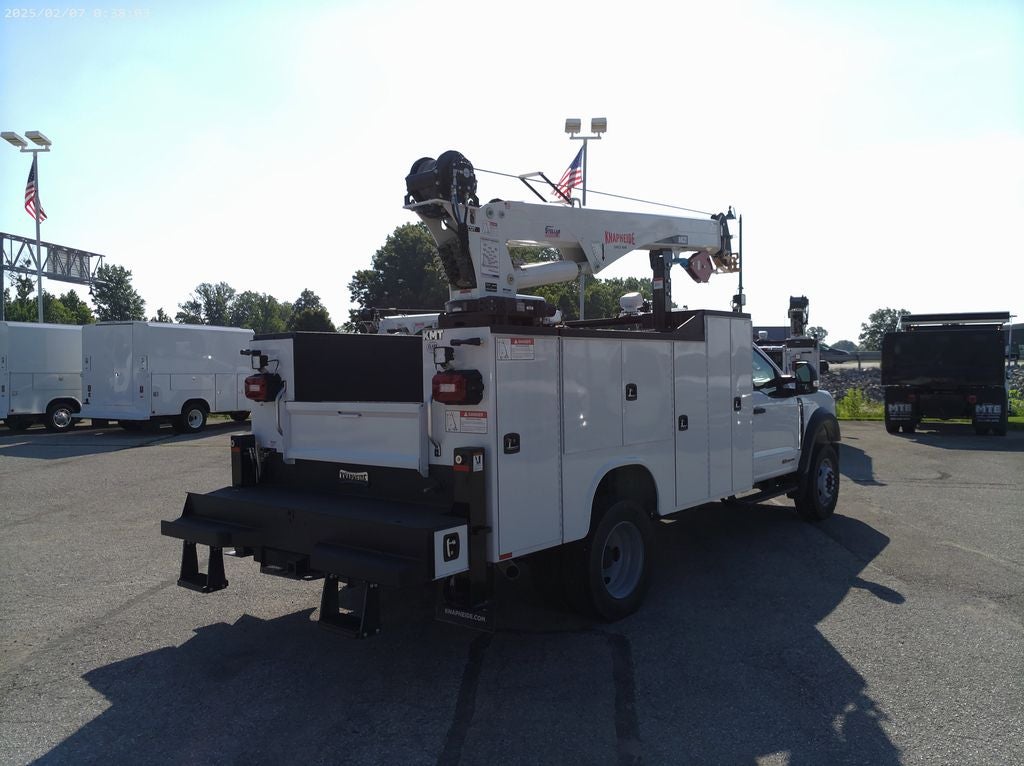 2024 Ford F-600SD — detail view