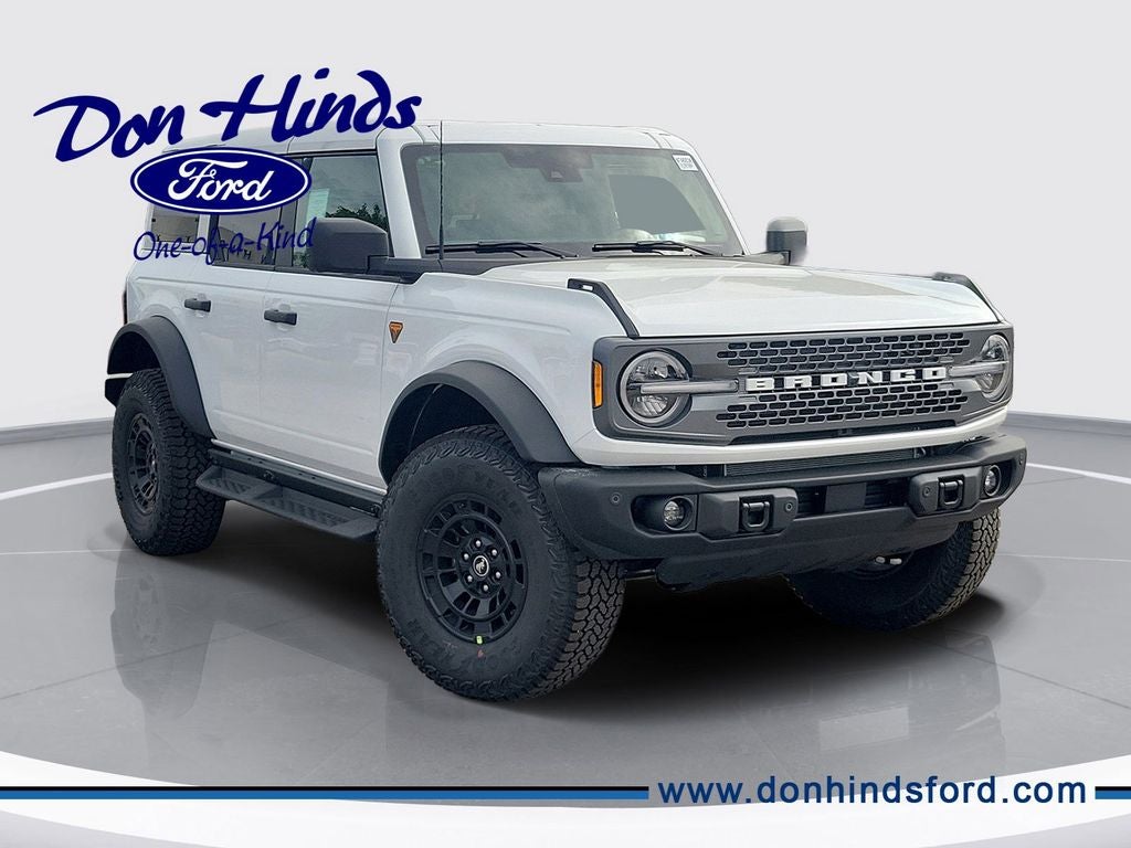 2026 Ford Bronco Badlands in Oxford White — front three-quarter view